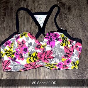 Victoria’s Secret Sport bra 32DD